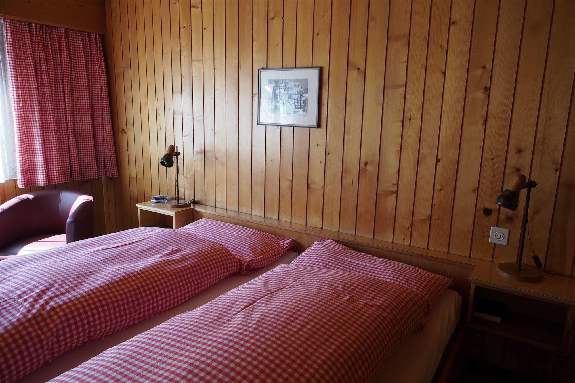 Hotel Simmental Boltigen Екстер'єр фото